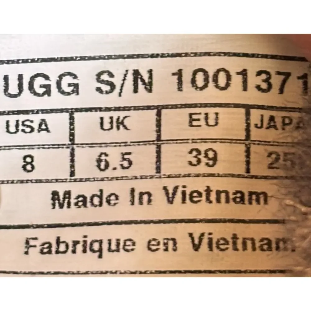UGG women brynn